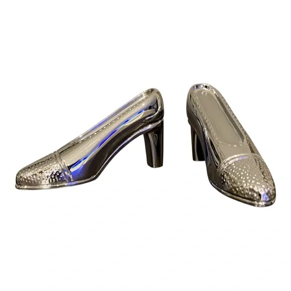 Godinger Silver Art Co. Salt & Pepper Shakers - Picture 4 of 11